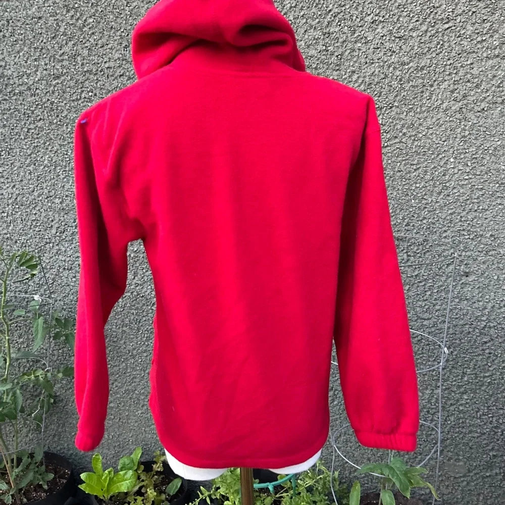 Vintage 90s Disneyland Resort Hoodie Kids Red Winnie the Pooh Fleece Pullover
